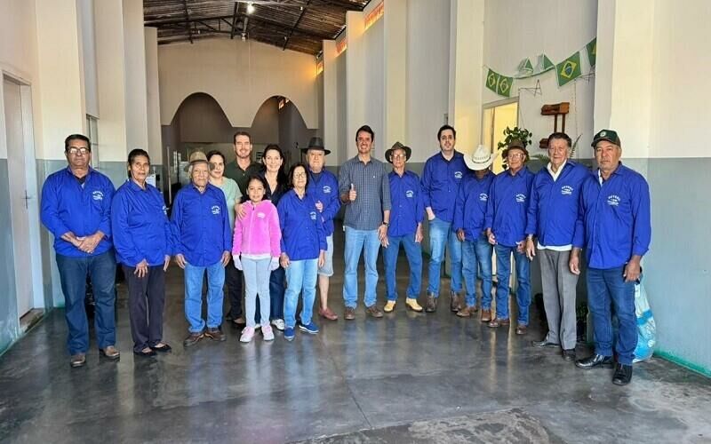 Imagem de compartilhamento para o artigo Grupo de Sanfona Aparecido Gonçalves é contemplado pela Lei Aldir Blanc e recebe novos uniformes em Cassilândia da MS Todo dia